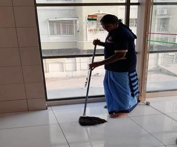 Floor cleaning